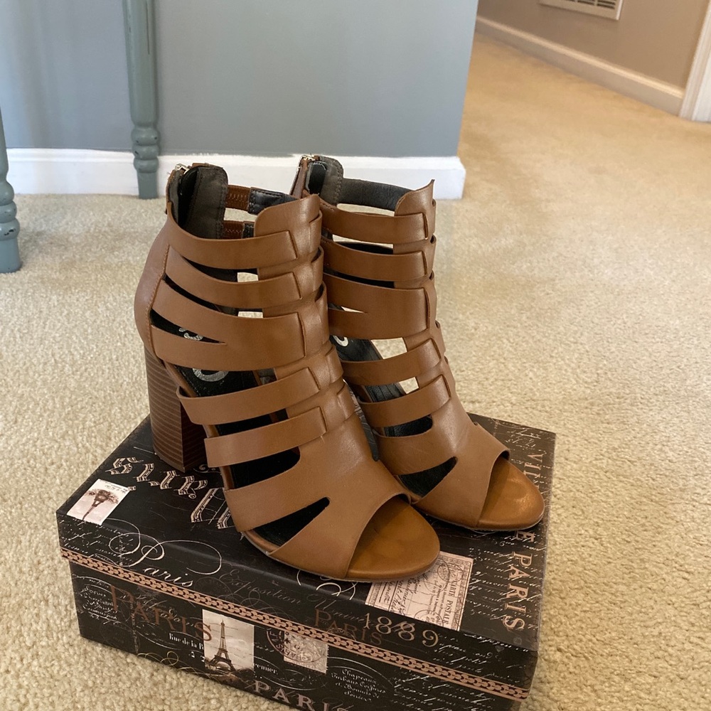 Sam Edelman York Heels size 7.5